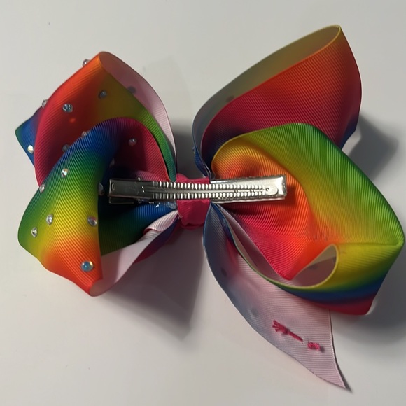 Bow - Picture 3 of 4